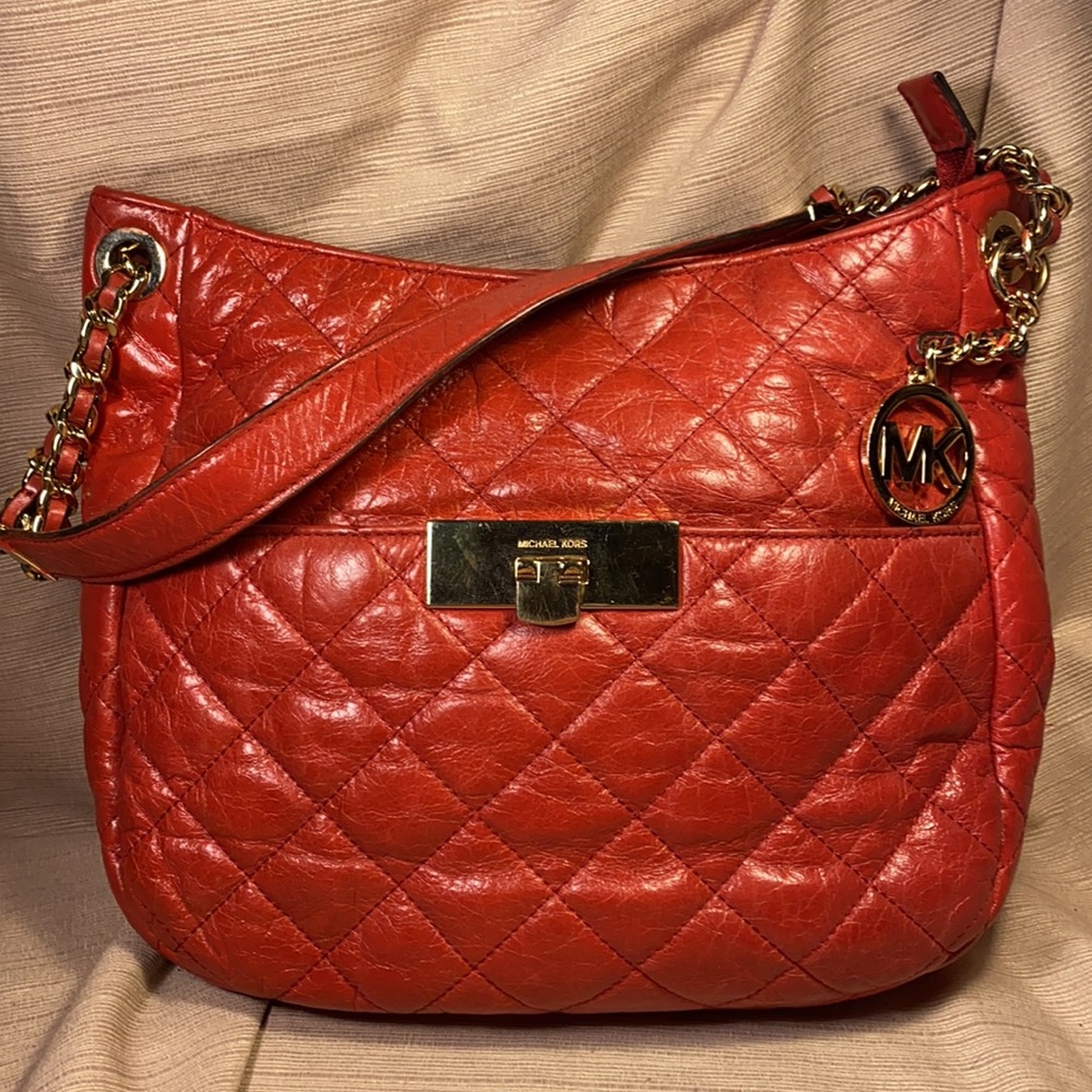 Michael Kors quilted leather shoulder bag w/charm